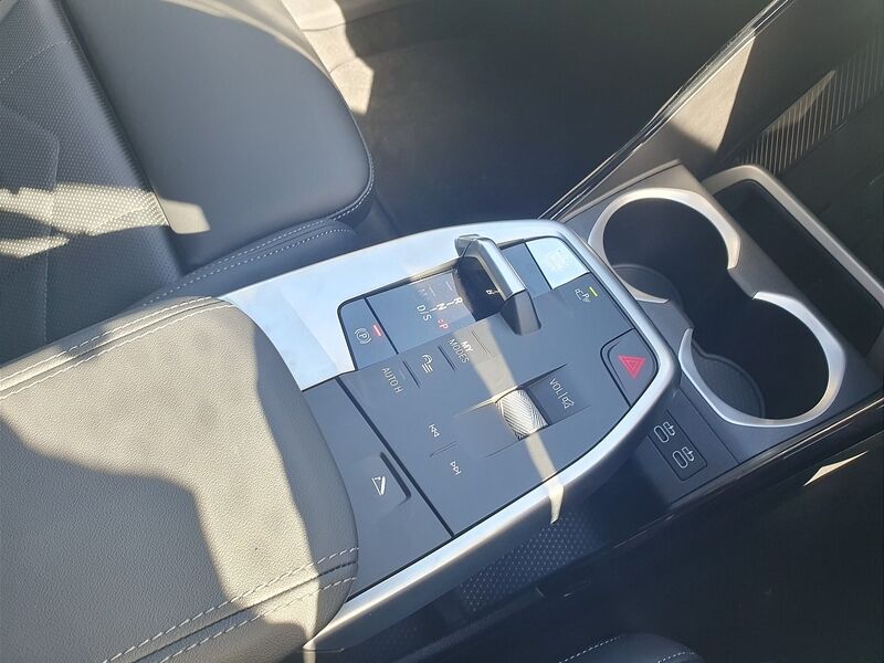 More views of BMW X1