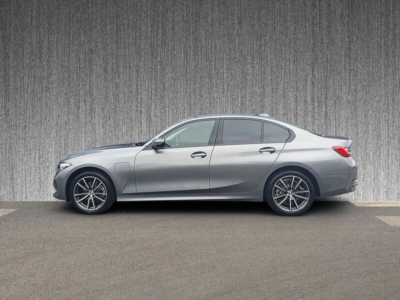More views of BMW 3-Series