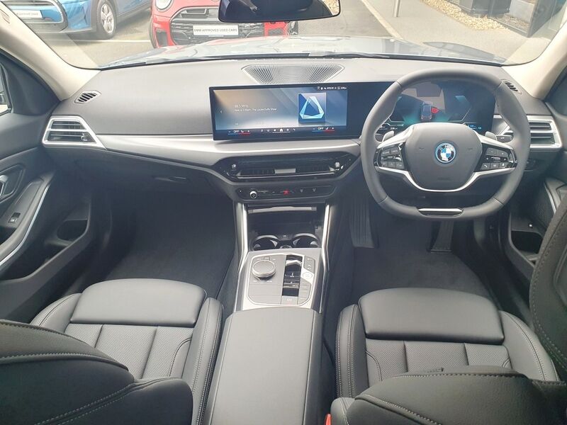 More views of BMW 3-Series