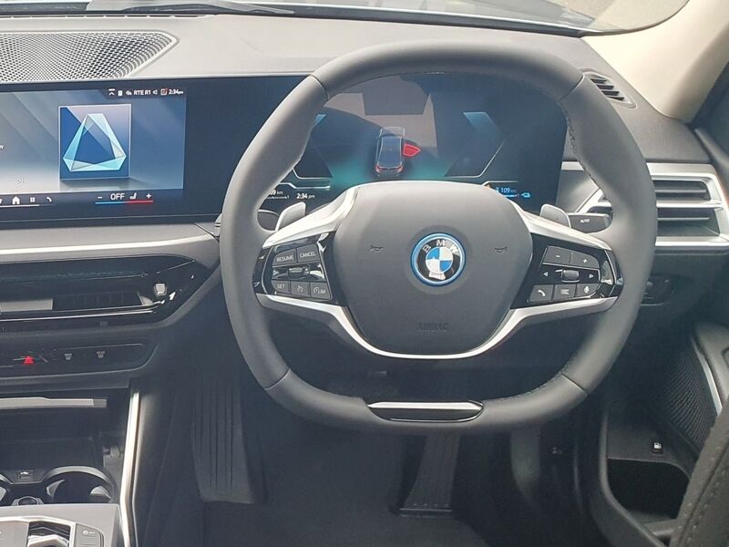 More views of BMW 3-Series