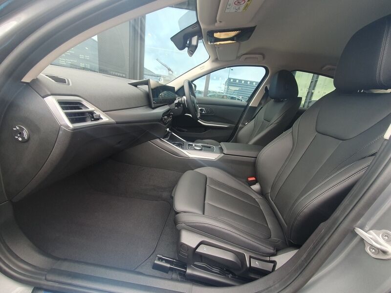More views of BMW 3-Series