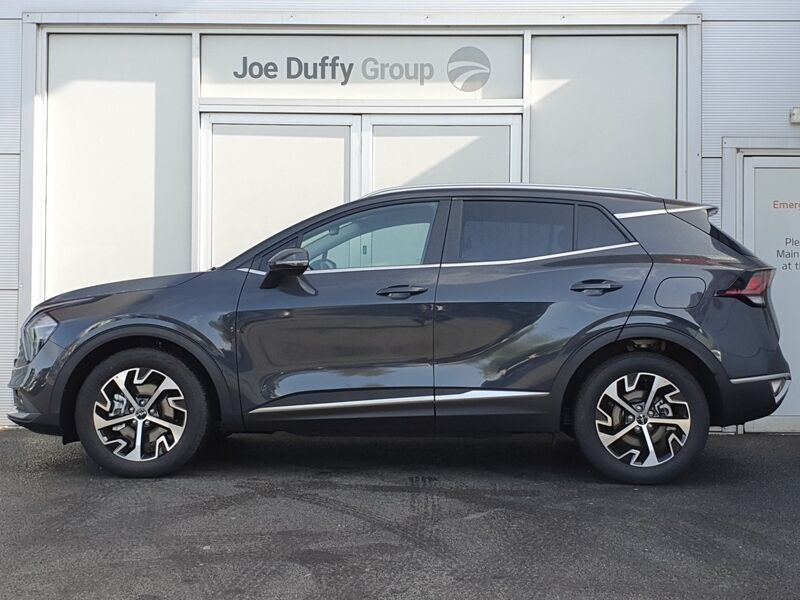 More views of Kia Sportage