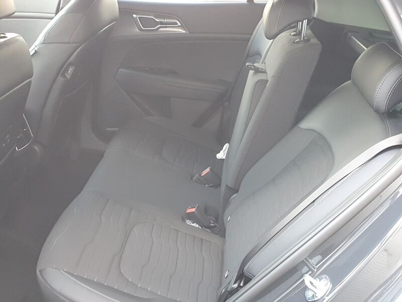 More views of Kia Sportage