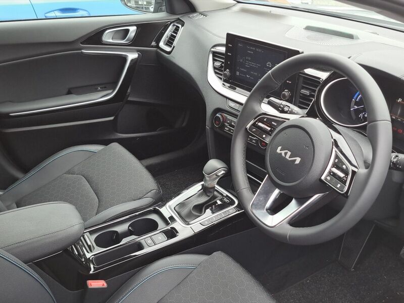 More views of Kia XCeed