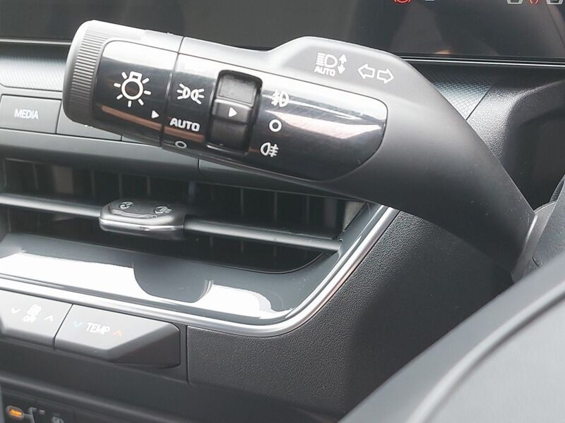 More views of Kia K4