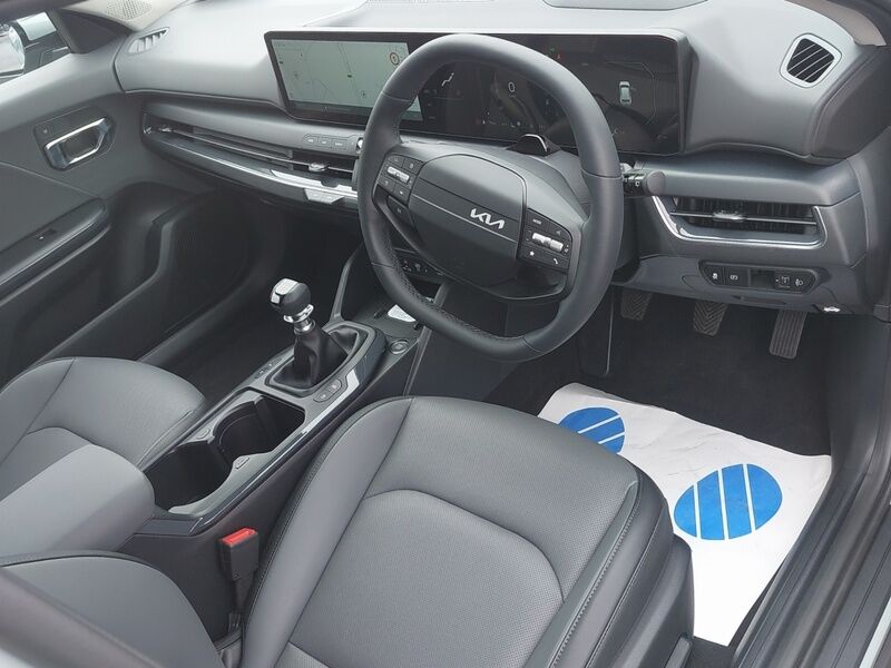 More views of Kia K4