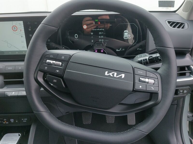 More views of Kia K4