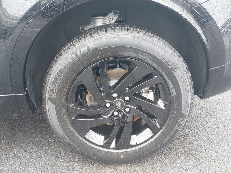 More views of Land Rover Discovery Sport