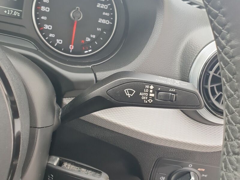 More views of Audi Q2