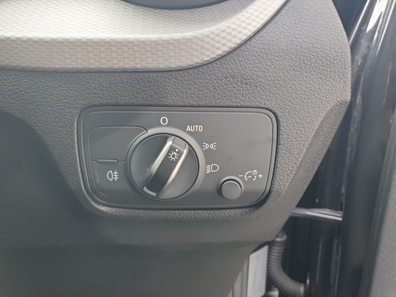 More views of Audi Q2