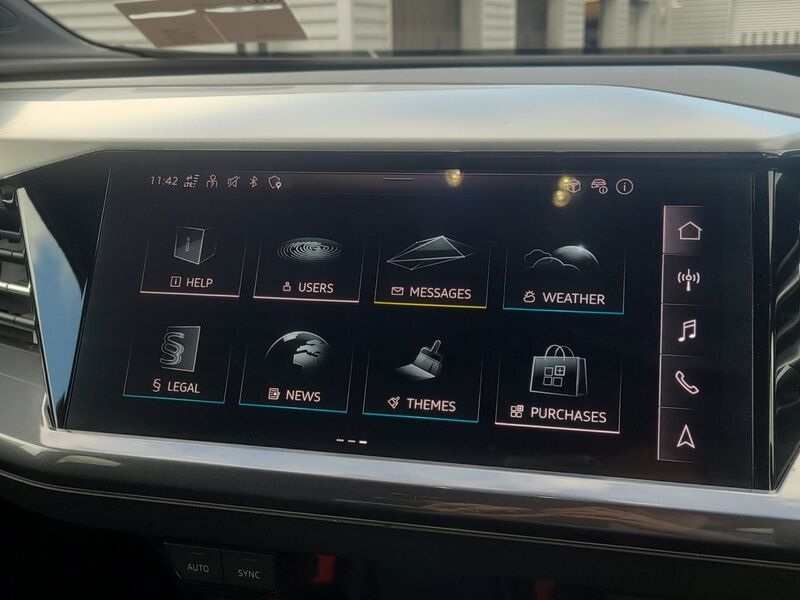 More views of Audi Q4 e-tron