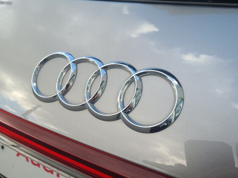 More views of Audi Q4 e-tron