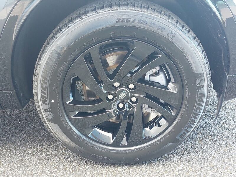 More views of Land Rover Discovery Sport