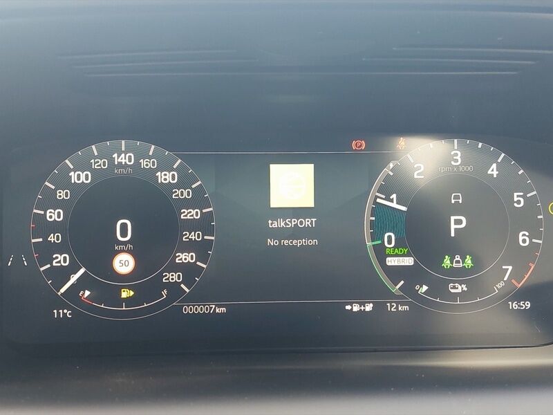 More views of Land Rover Discovery Sport