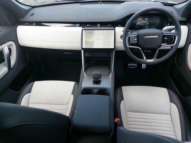 More views of Land Rover Discovery Sport