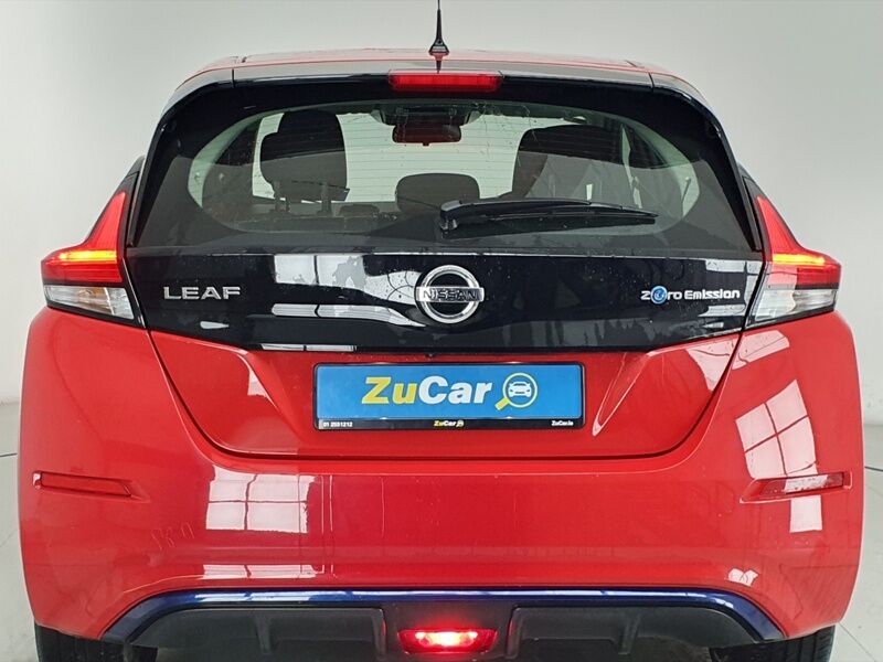 More views of Nissan Leaf