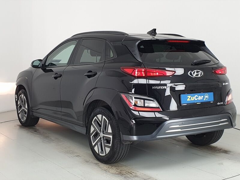 More views of Hyundai KONA