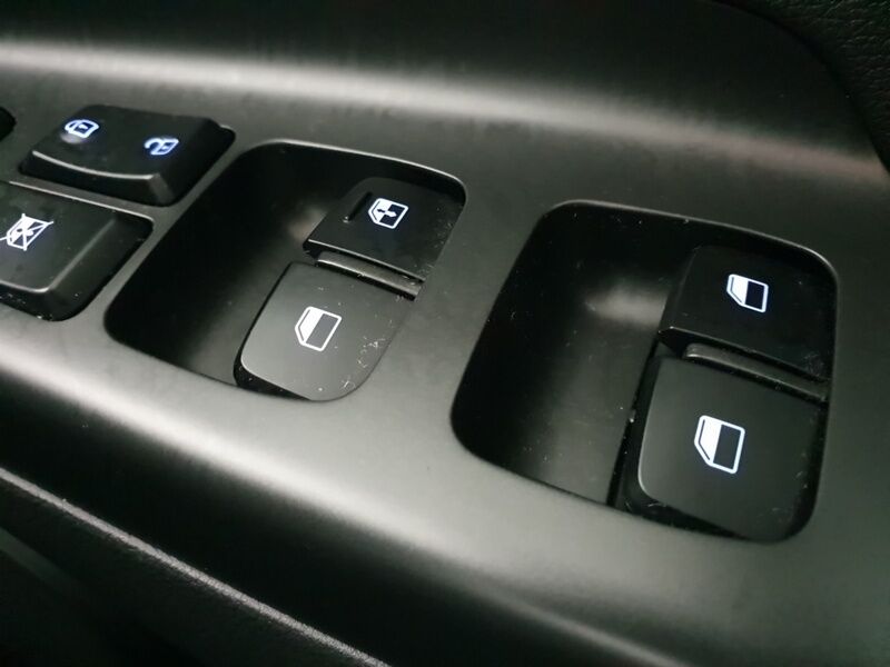 More views of Hyundai KONA