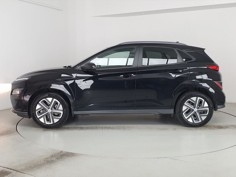 More views of Hyundai KONA
