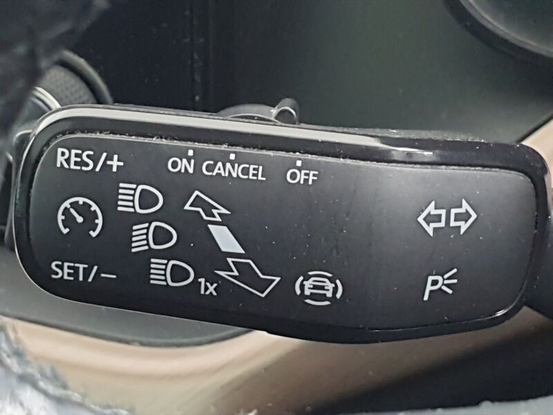 More views of Skoda Scala