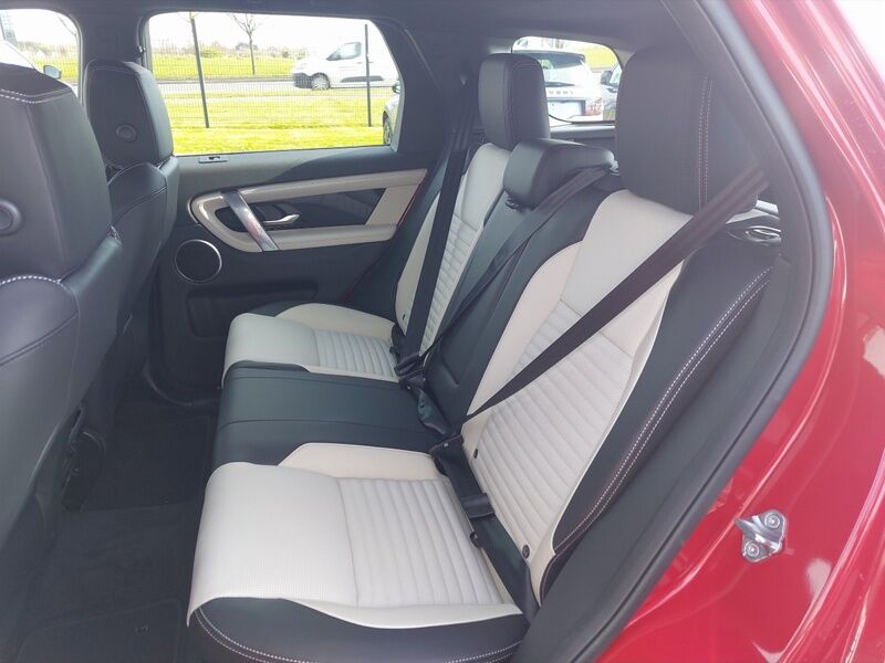 More views of Land Rover Discovery Sport