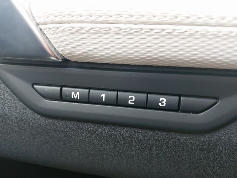 More views of Land Rover Discovery Sport