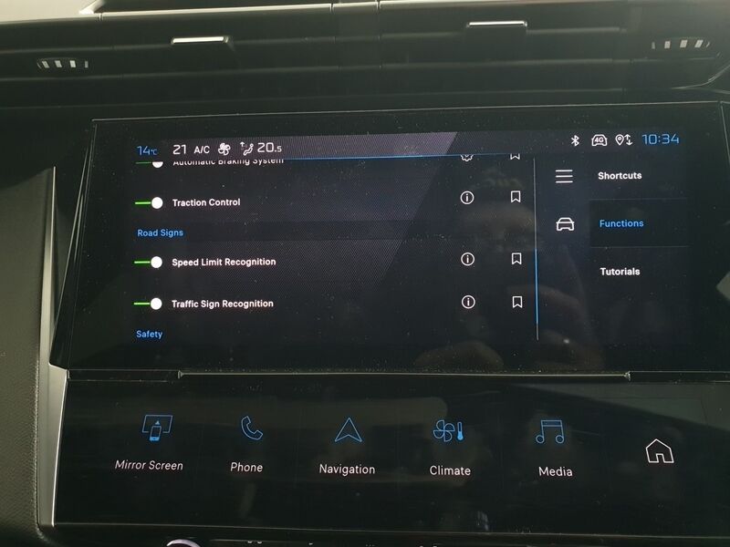 More views of Peugeot 408