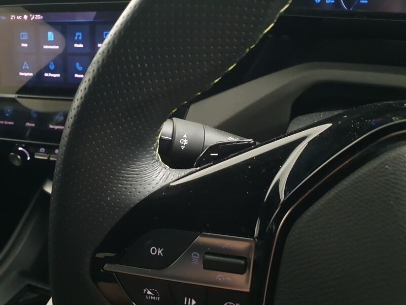 More views of Peugeot 408