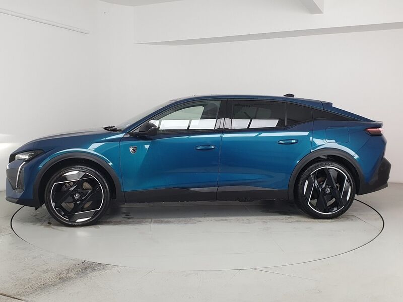 More views of Peugeot 408