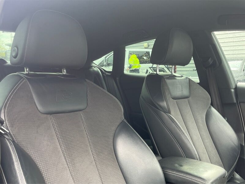 More views of Audi A5