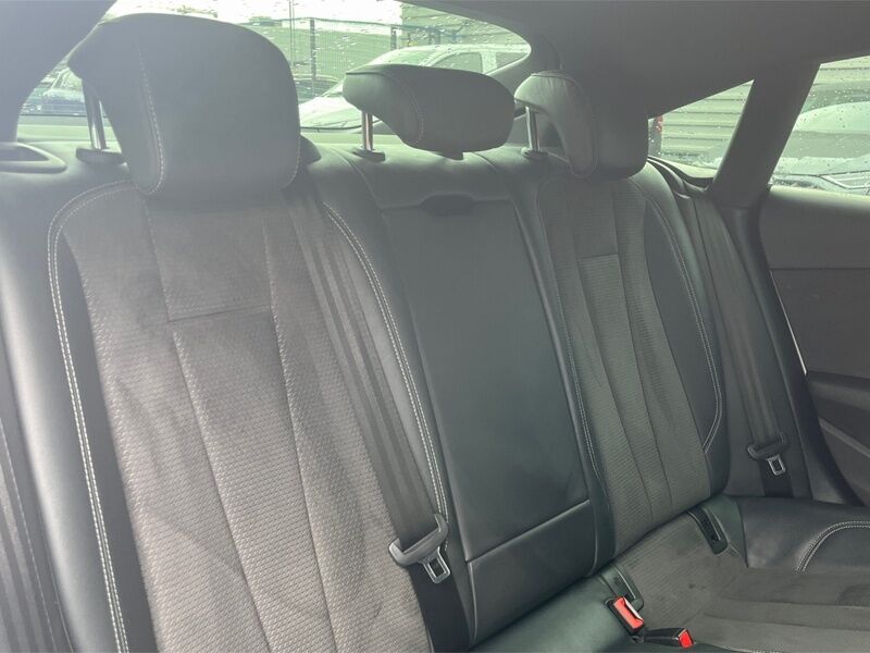 More views of Audi A5