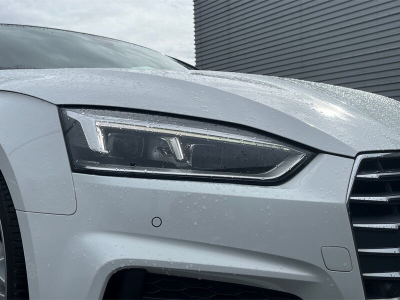 More views of Audi A5