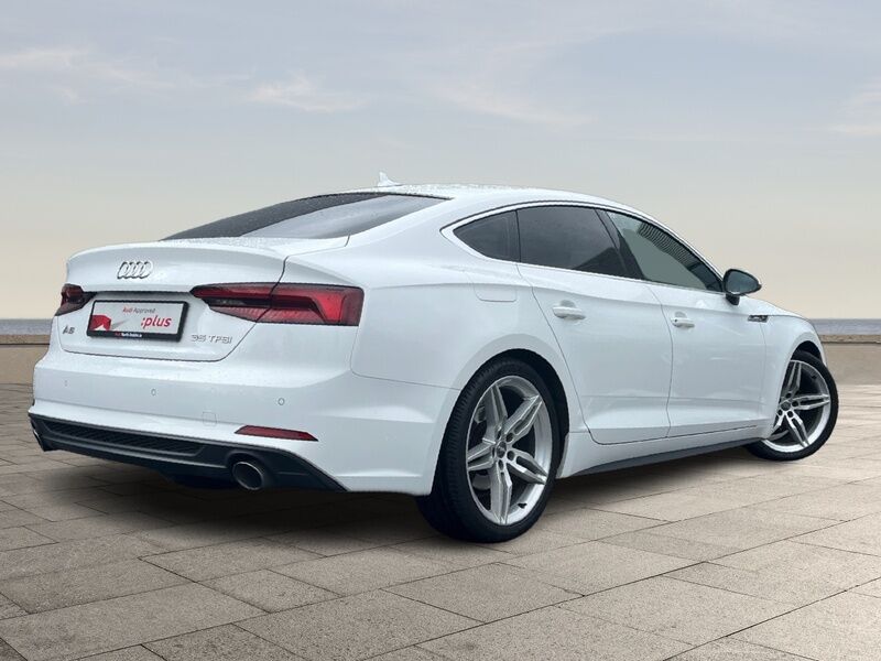 More views of Audi A5