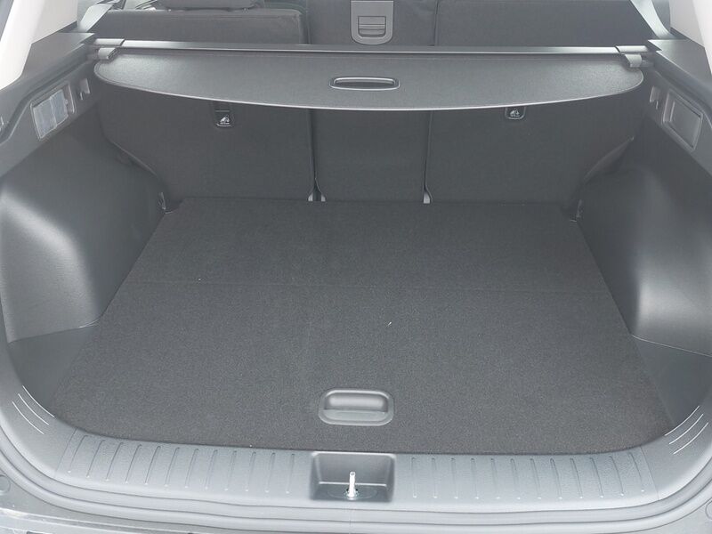 More views of Kia Sportage