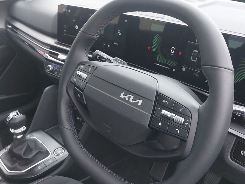 More views of Kia Sportage