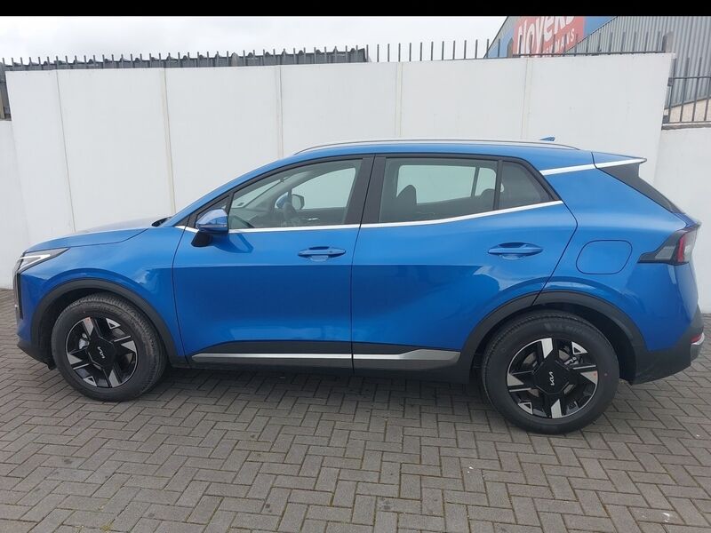 More views of Kia Sportage