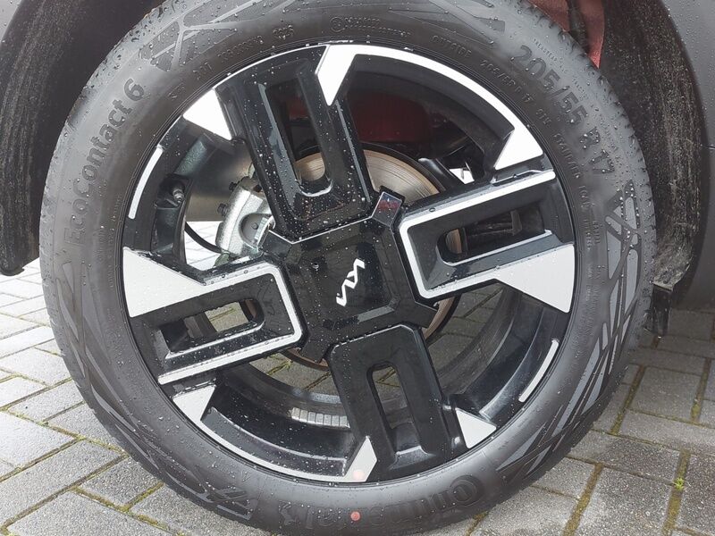 More views of Kia Stonic