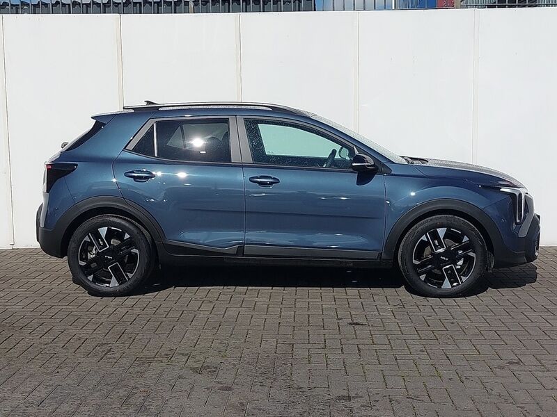 More views of Kia Stonic