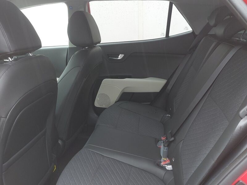 More views of Kia Stonic