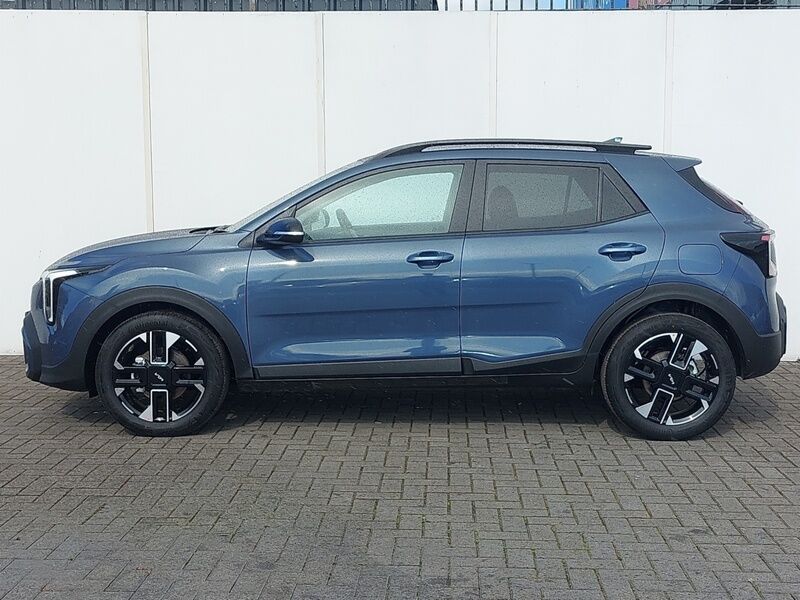 More views of Kia Stonic