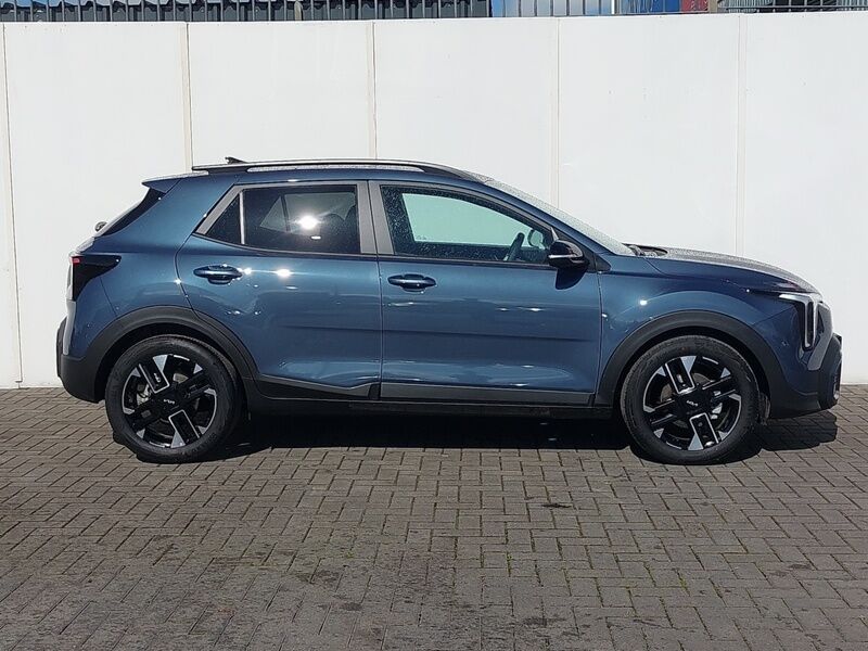 More views of Kia Stonic
