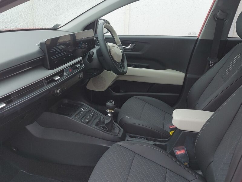 More views of Kia Stonic