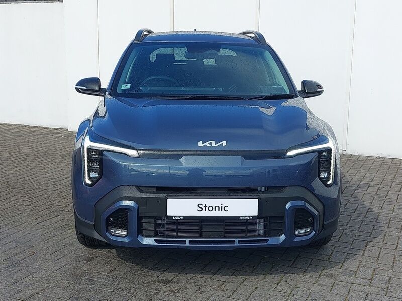 More views of Kia Stonic