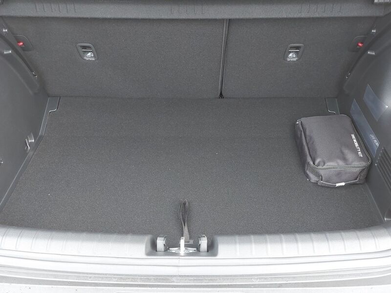 More views of Kia Stonic