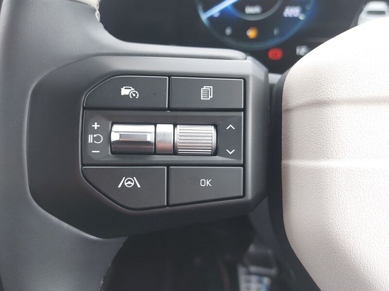 More views of Kia Stonic