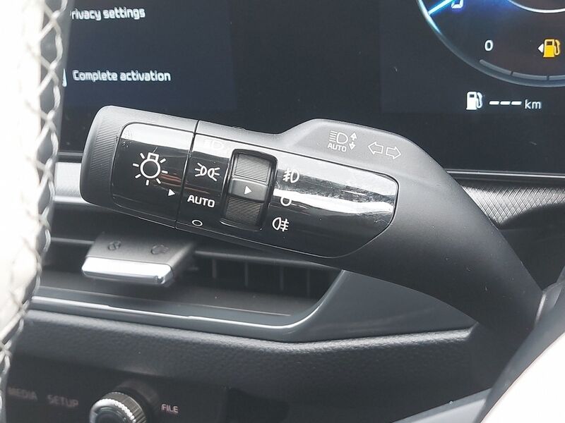 More views of Kia Stonic