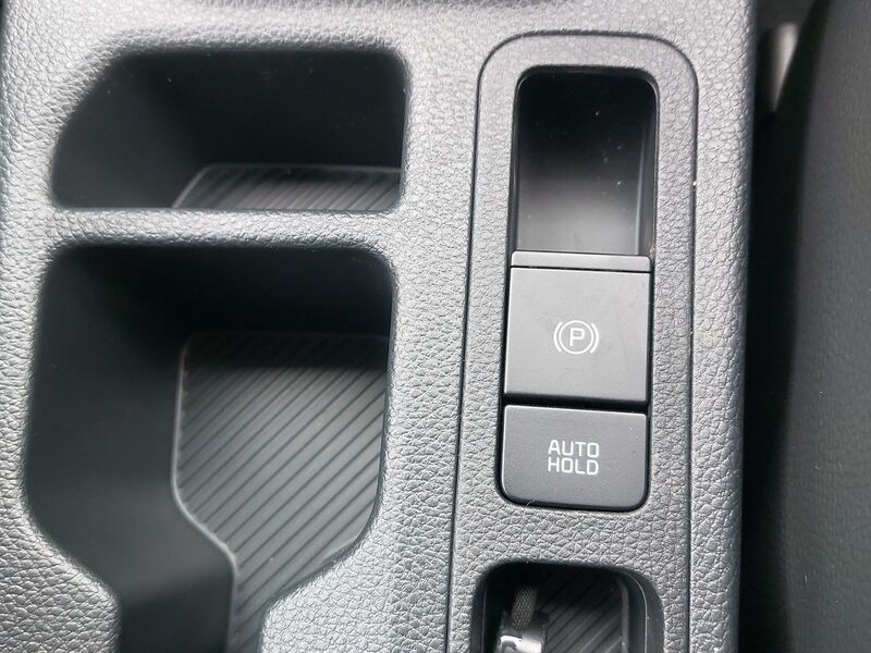 More views of Kia Stonic