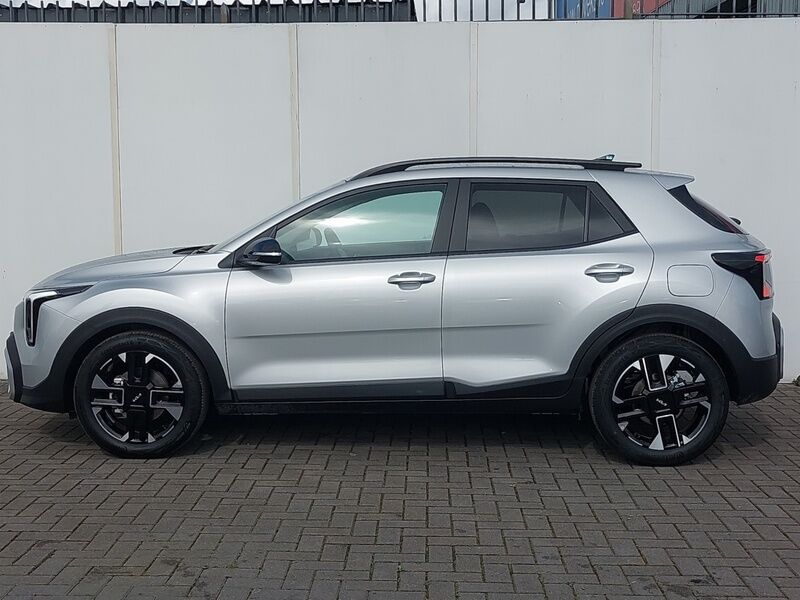 More views of Kia Stonic