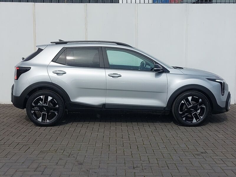 More views of Kia Stonic