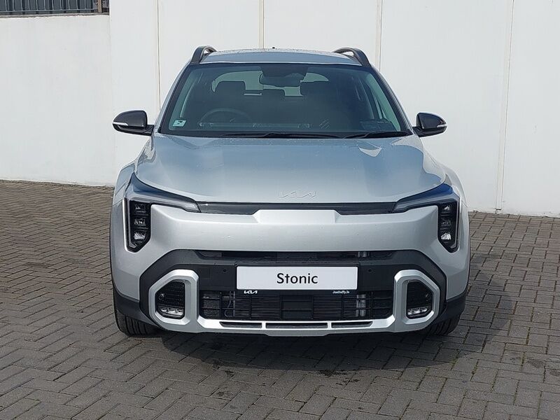 More views of Kia Stonic